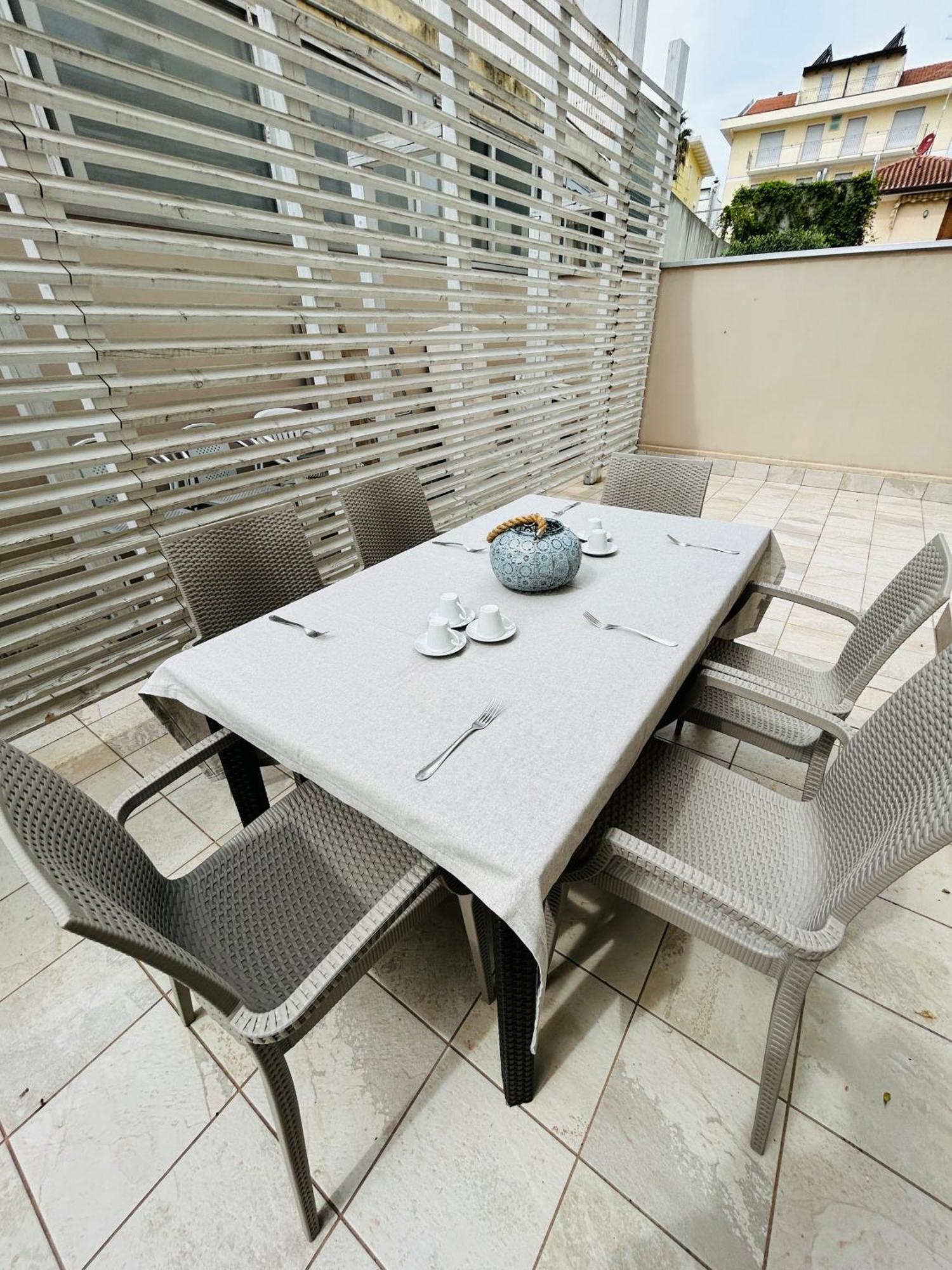 Apartmán Menotti 3A-Flexrent Abissinia Riccione Exteriér fotografie