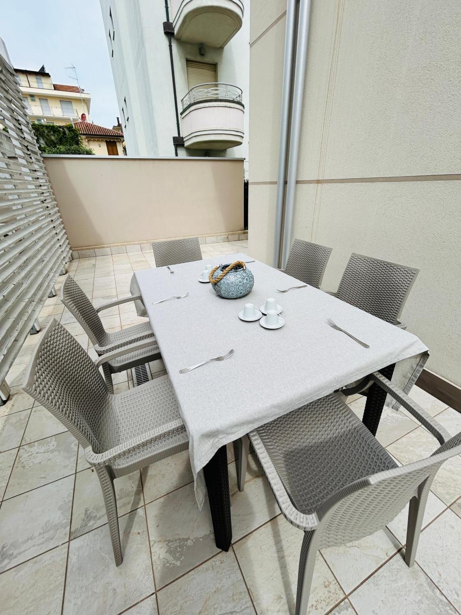 Apartmán Menotti 3A-Flexrent Abissinia Riccione Exteriér fotografie